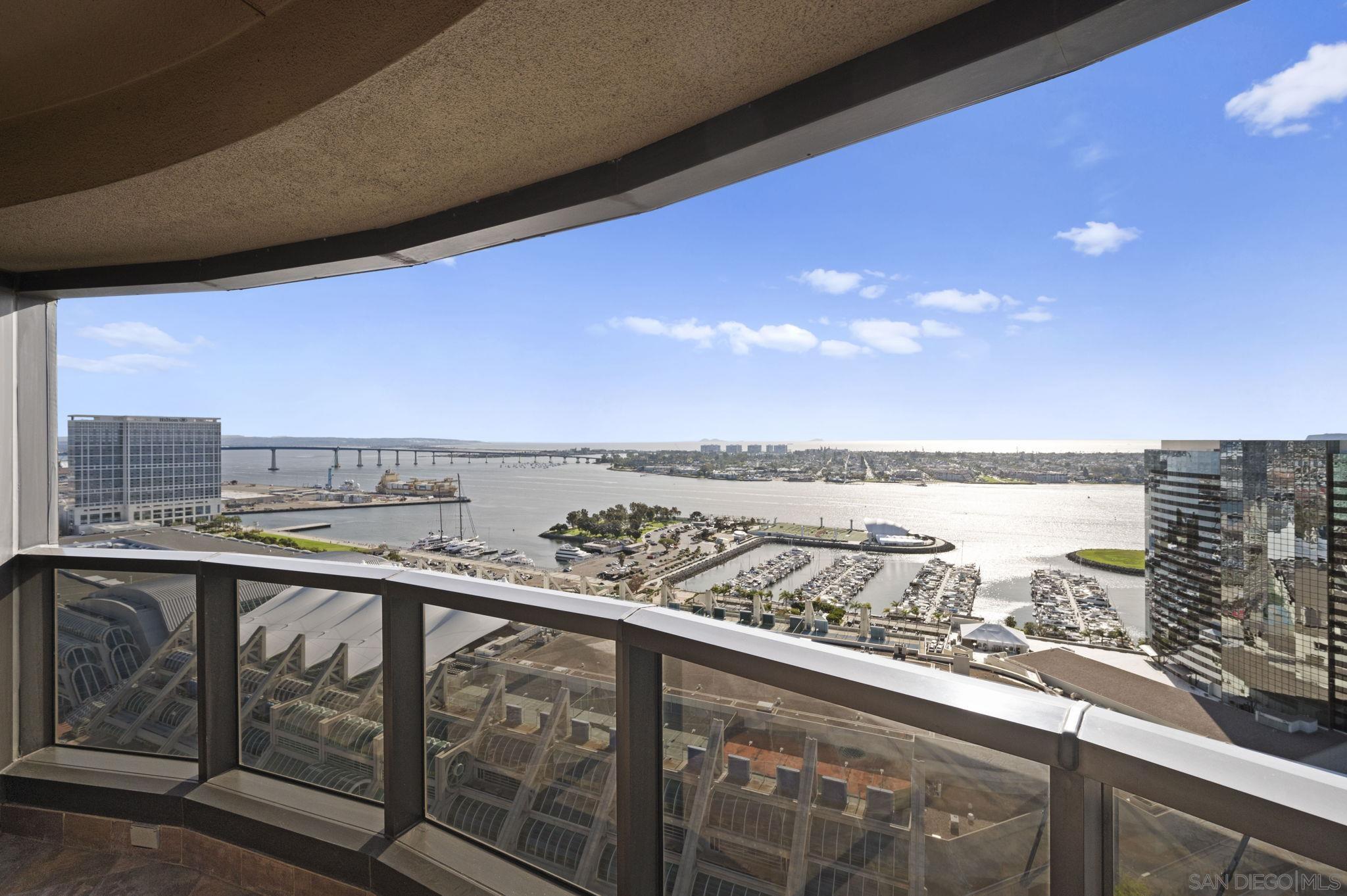 Detail Gallery Image 43 of 62 For 100 W Harbor Dr  #3005,  San Diego,  CA 92101 - 2 Beds | 2 Baths