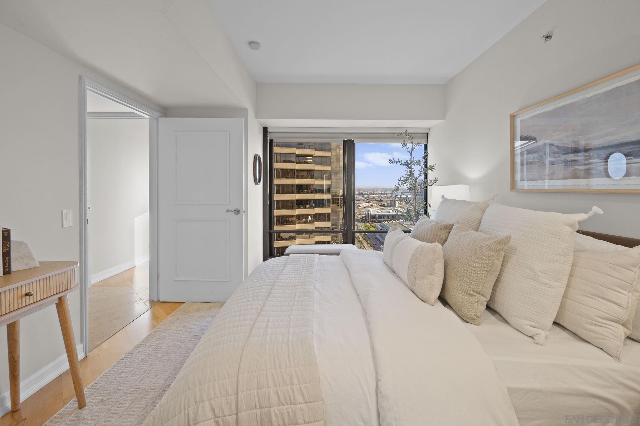 Detail Gallery Image 46 of 62 For 100 W Harbor Dr  #3005,  San Diego,  CA 92101 - 2 Beds | 2 Baths