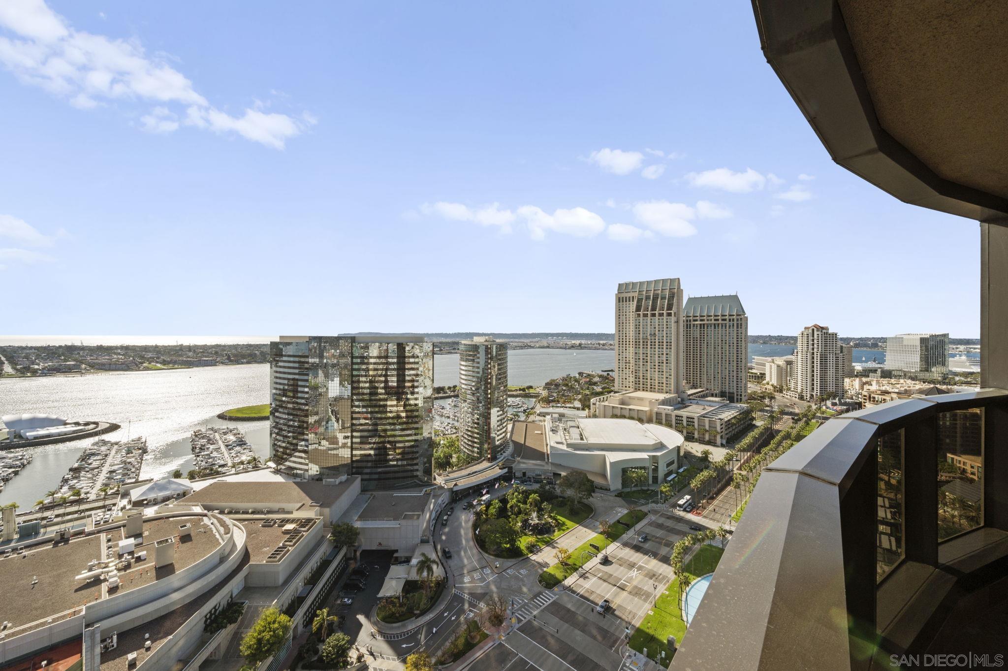 Detail Gallery Image 51 of 62 For 100 W Harbor Dr  #3005,  San Diego,  CA 92101 - 2 Beds | 2 Baths