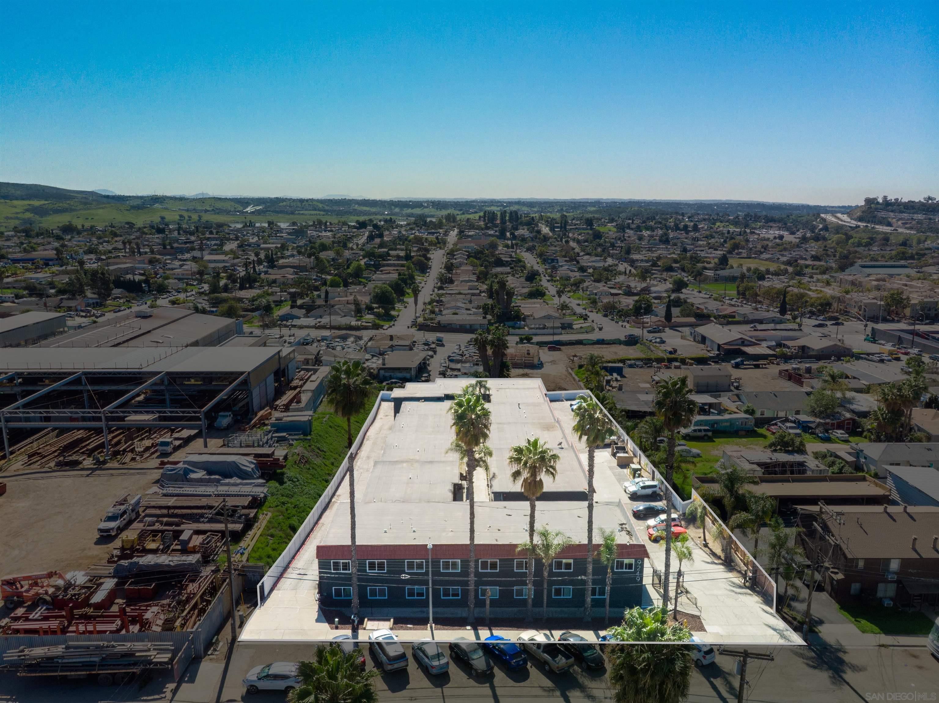 Detail Gallery Image 2 of 16 For 9249  Birch Street, Spring Valley,  CA 91977 - – Beds | – Baths