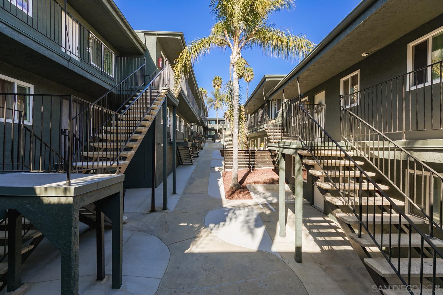 Detail Gallery Image 6 of 16 For 9249  Birch Street, Spring Valley,  CA 91977 - – Beds | – Baths