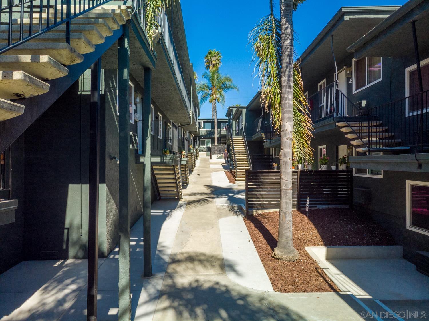 Detail Gallery Image 8 of 16 For 9249  Birch Street, Spring Valley,  CA 91977 - – Beds | – Baths