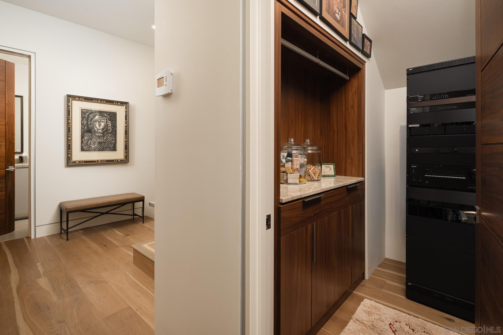 Detail Gallery Image 26 of 46 For 1970  Zapo Street, Del Mar,  CA 92014 - 4 Beds | 3/1 Baths