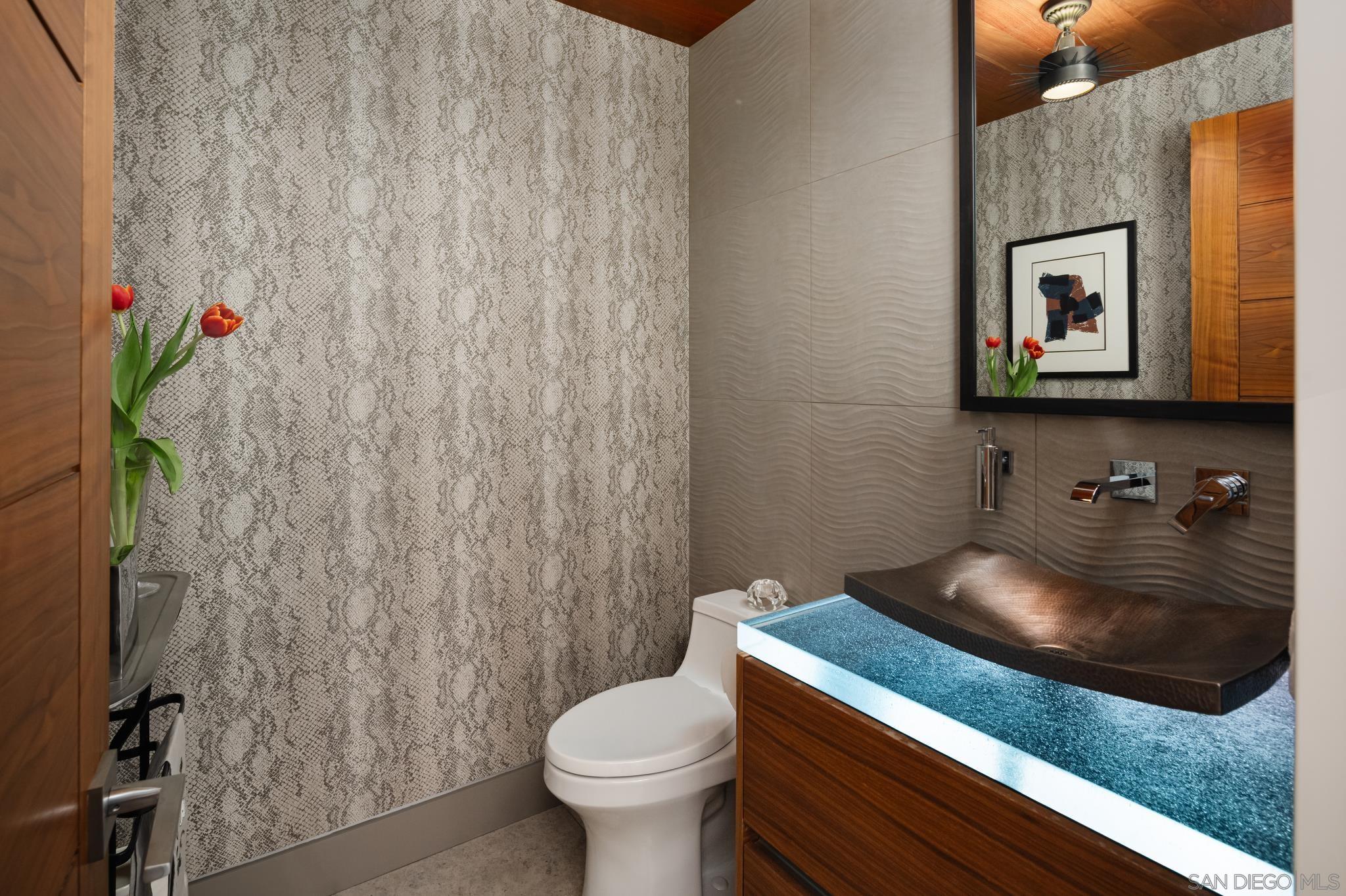 Detail Gallery Image 40 of 46 For 1970  Zapo Street, Del Mar,  CA 92014 - 4 Beds | 3/1 Baths