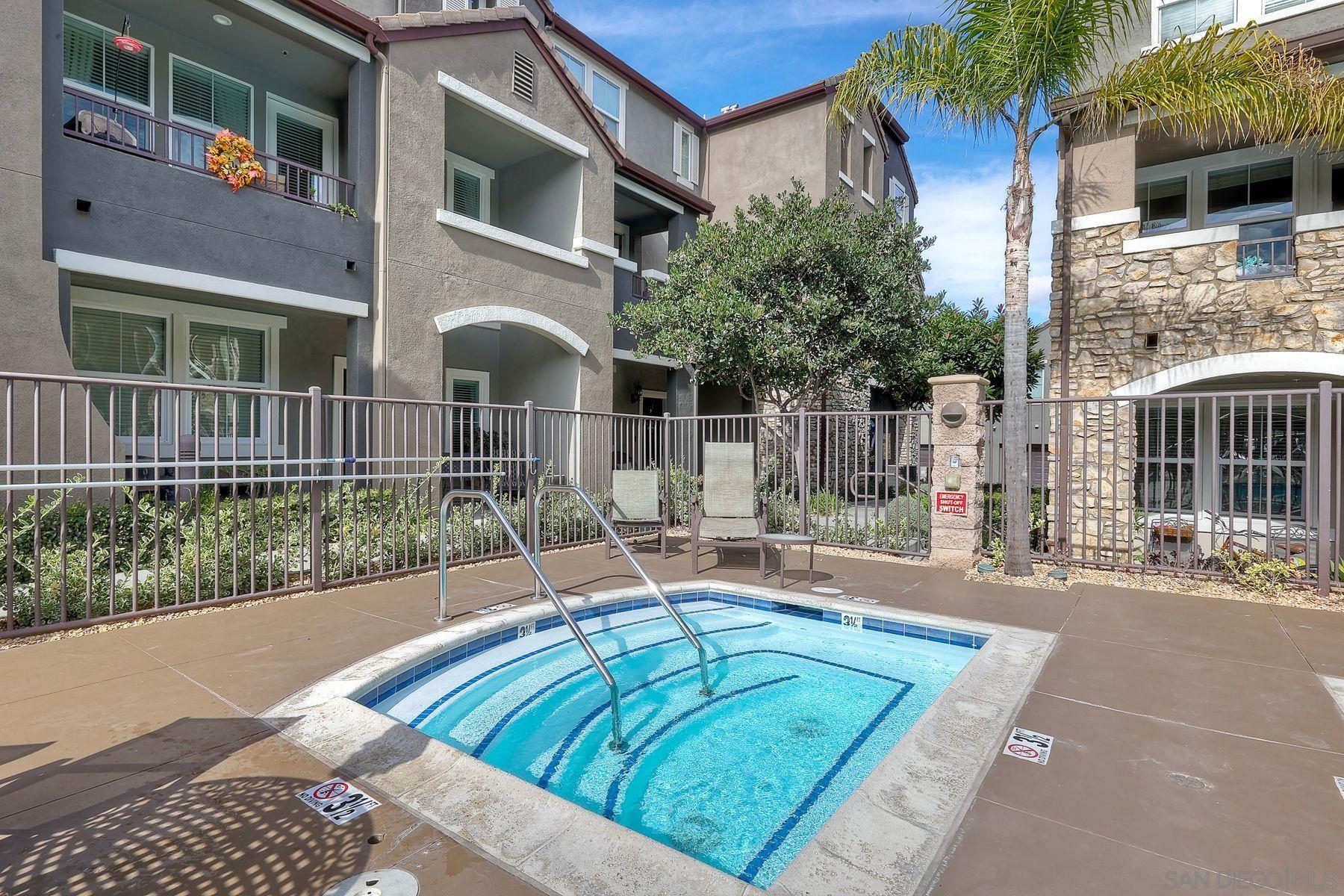 Detail Gallery Image 32 of 46 For 1921  Bassett Ln, Santee,  CA 92071 - 3 Beds | 2/1 Baths