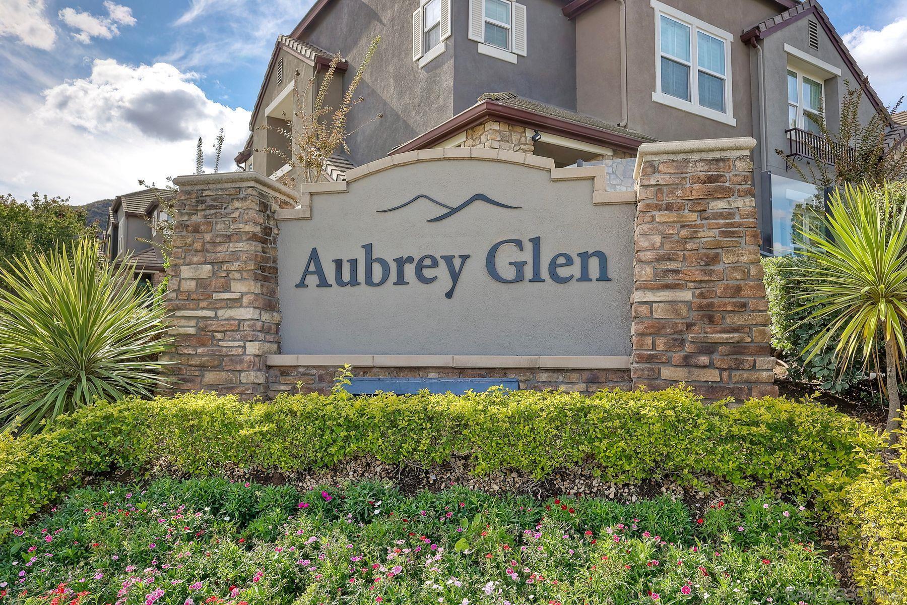 Detail Gallery Image 38 of 46 For 1921  Bassett Ln, Santee,  CA 92071 - 3 Beds | 2/1 Baths