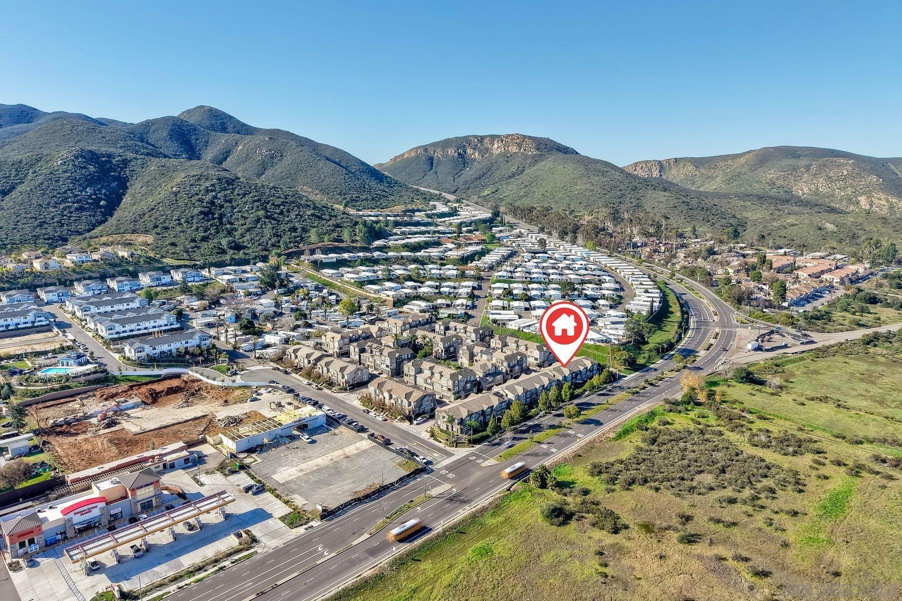 Detail Gallery Image 43 of 46 For 1921  Bassett Ln, Santee,  CA 92071 - 3 Beds | 2/1 Baths