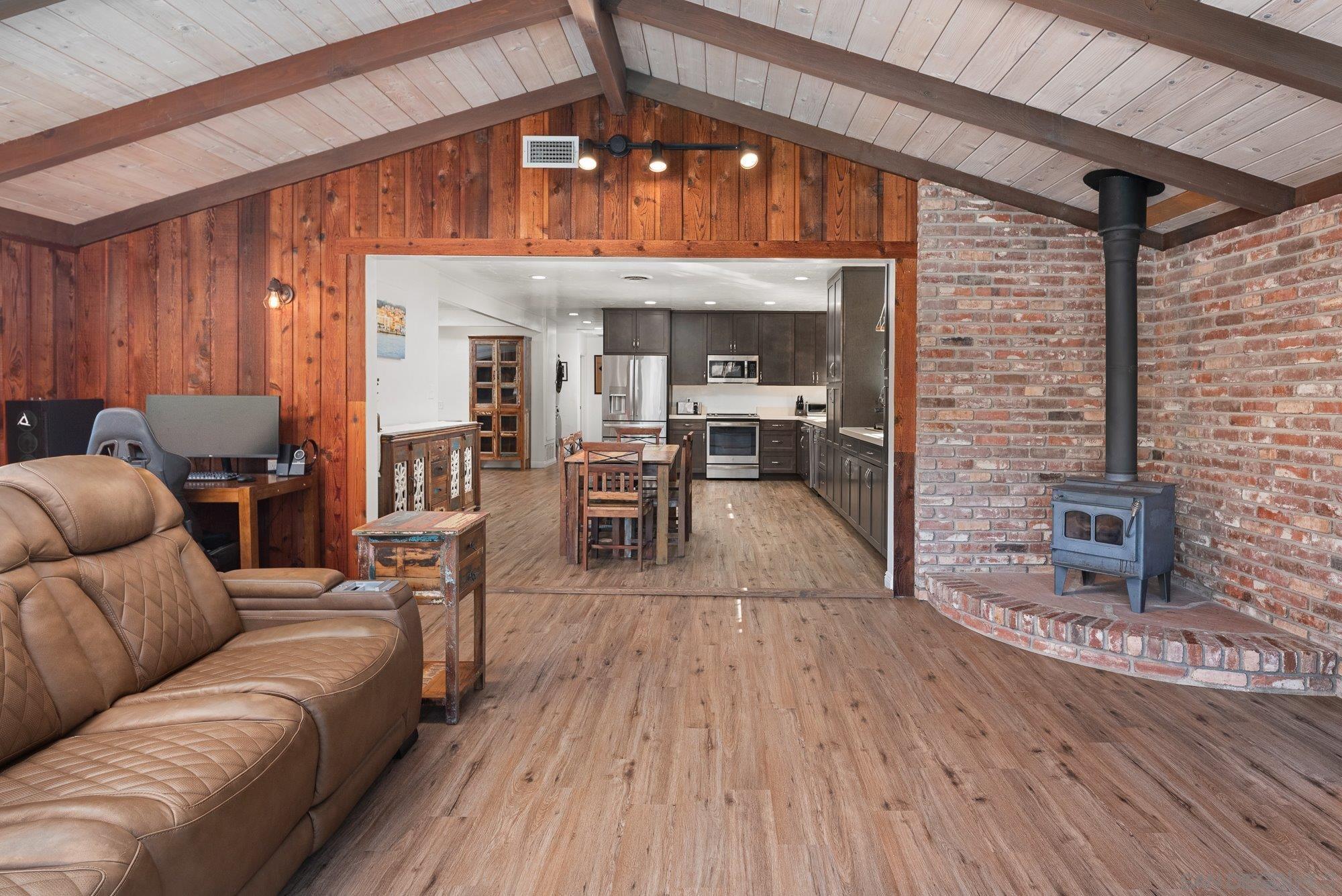 Detail Gallery Image 21 of 59 For 1780  Grove Rd, El Cajon,  CA 92020 - 3 Beds | 2 Baths