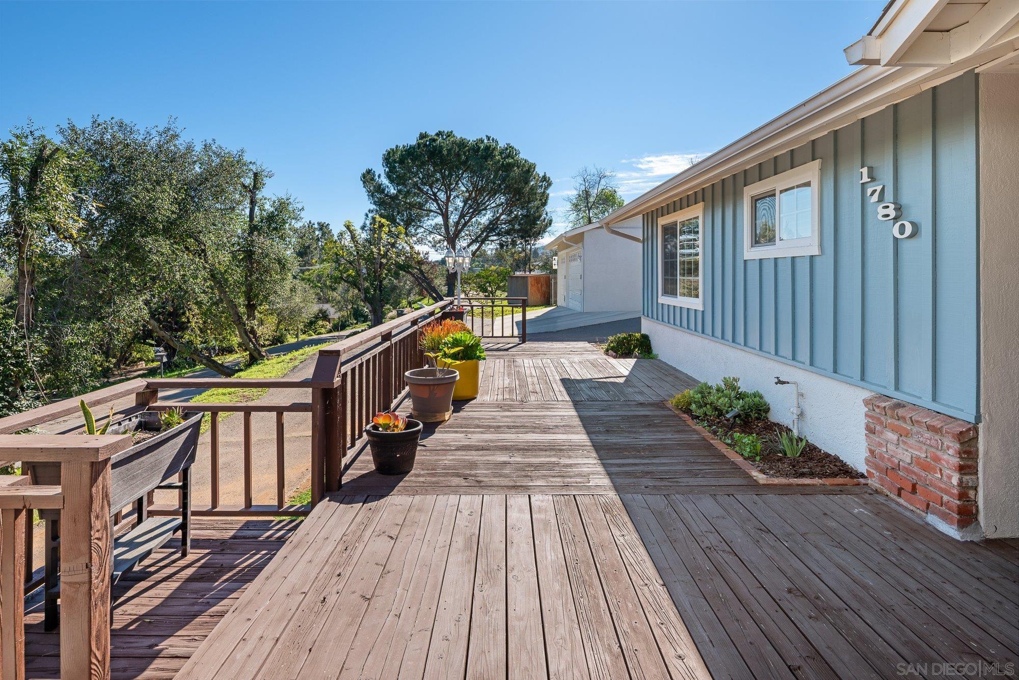 Detail Gallery Image 5 of 59 For 1780  Grove Rd, El Cajon,  CA 92020 - 3 Beds | 2 Baths