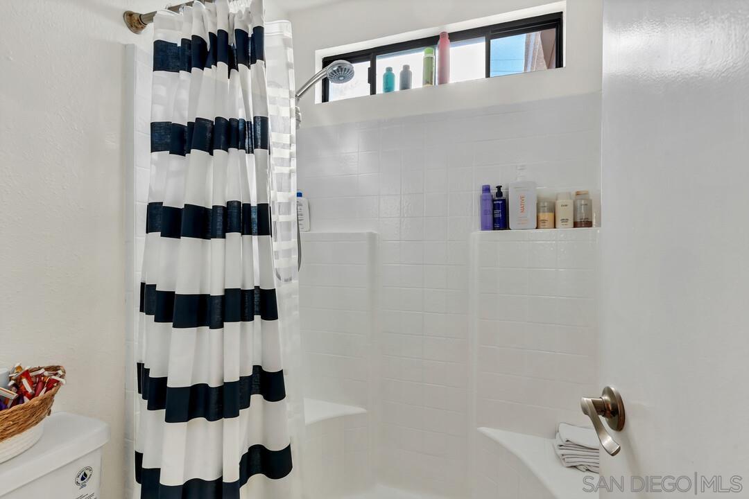 Detail Gallery Image 18 of 26 For 4725  35th St  #7,  San Diego,  CA 92116 - 2 Beds | 2 Baths