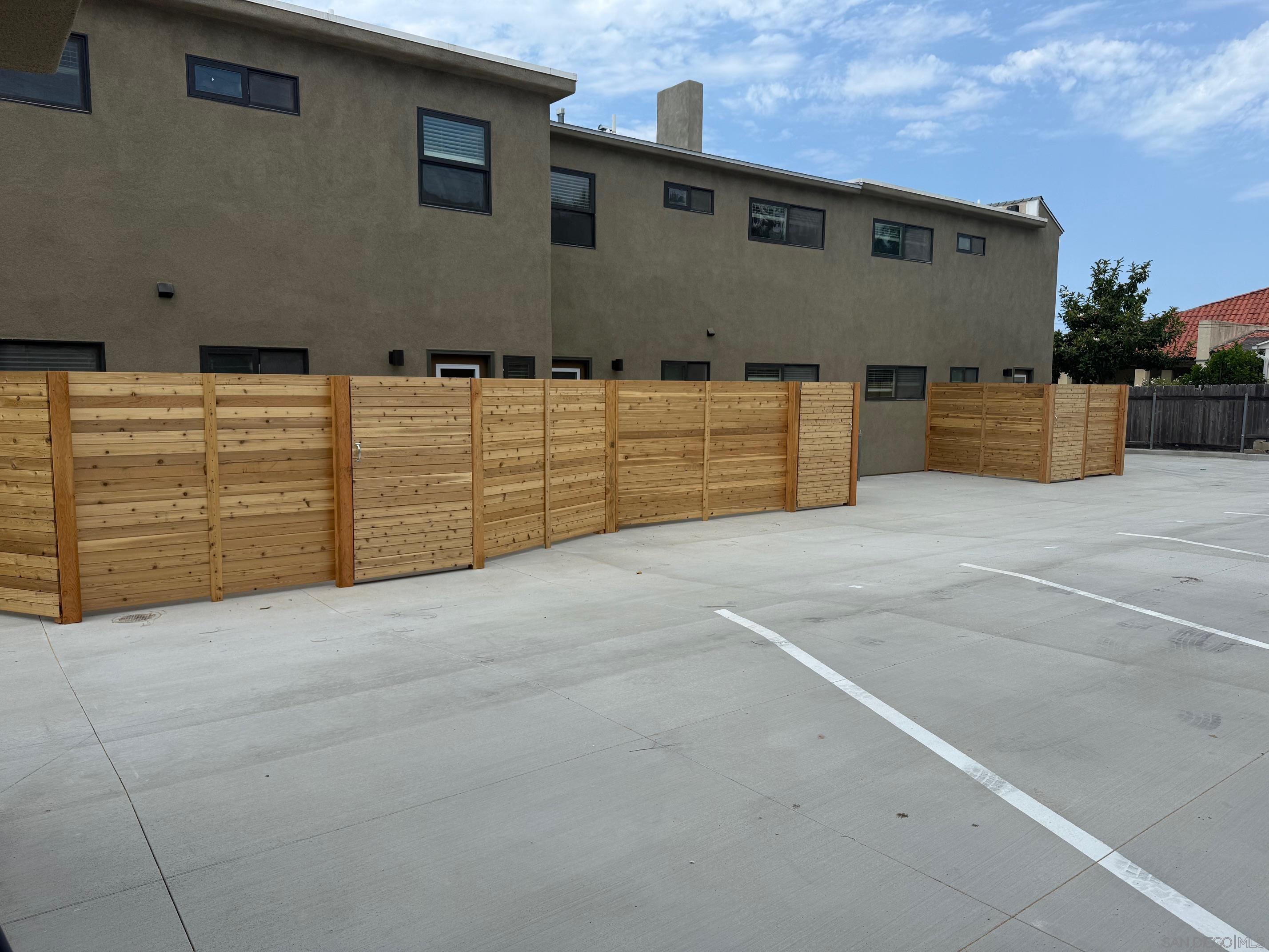 Detail Gallery Image 11 of 12 For 6053  La Jolla Hermosa Avenue, La Jolla,  CA 92037 - 2 Beds | 1 Baths
