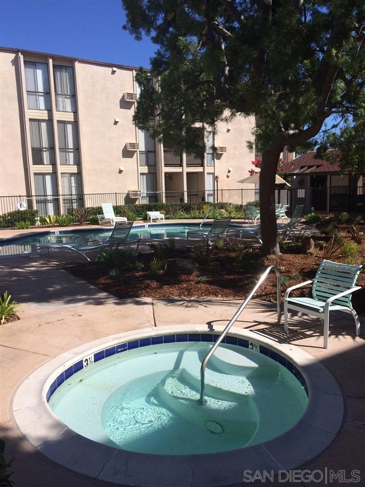 Detail Gallery Image 11 of 12 For 6930  Hyde Park Dr.  315, San Diego,  CA 92119 - 1 Beds | 1 Baths