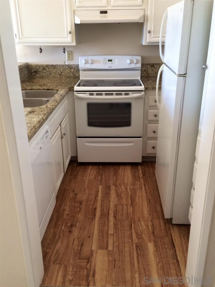 Detail Gallery Image 5 of 12 For 6930  Hyde Park Dr.  315, San Diego,  CA 92119 - 1 Beds | 1 Baths