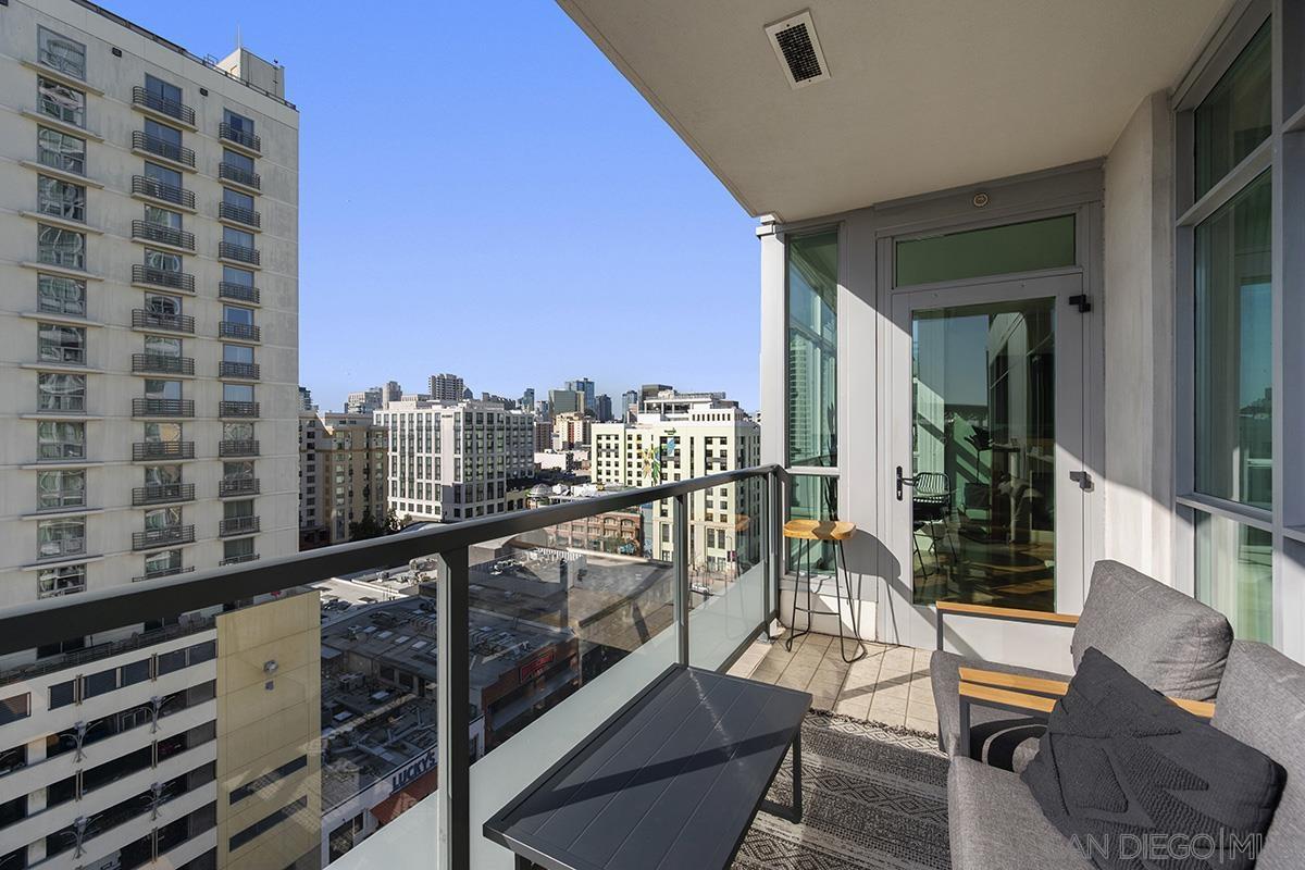 Detail Gallery Image 10 of 47 For 325  7th Avenue  #1006,  San Diego,  CA 92101 - 2 Beds | 2 Baths