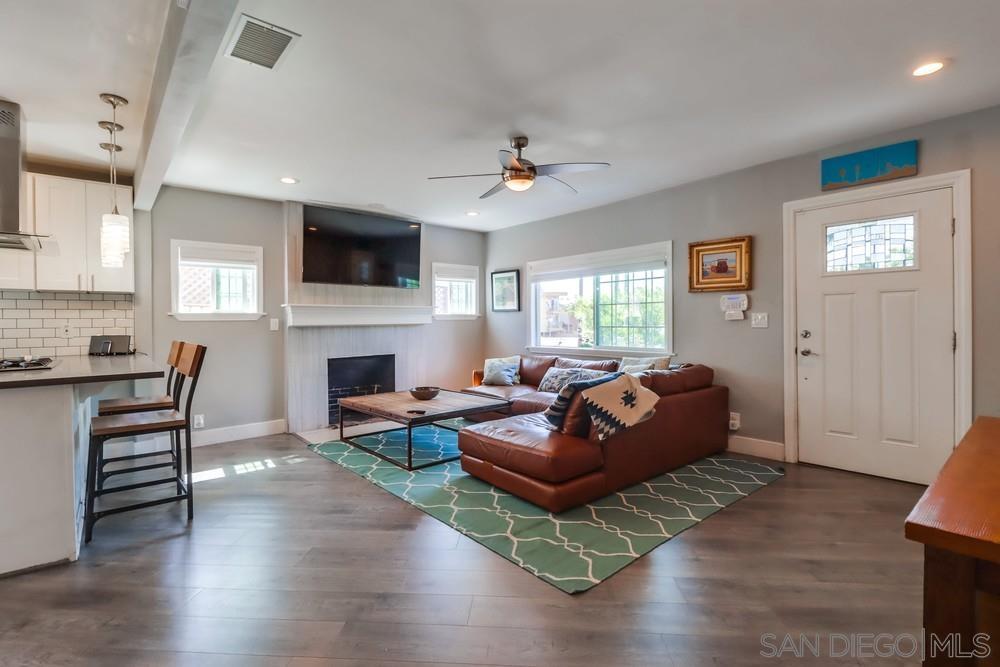 Detail Gallery Image 3 of 35 For 2440  Lincoln Ave, San Diego,  CA 92104 - 3 Beds | 2 Baths