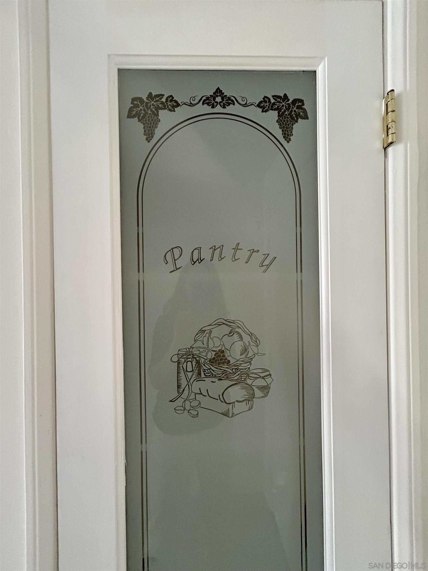 Detail Gallery Image 17 of 40 For 2410  Albatross St  #9,  San Diego,  CA 92101 - 2 Beds | 2 Baths