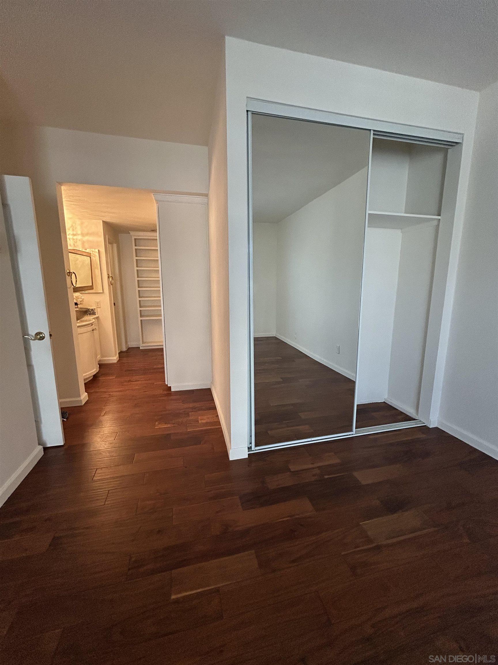 Detail Gallery Image 28 of 40 For 2410  Albatross St  #9,  San Diego,  CA 92101 - 2 Beds | 2 Baths