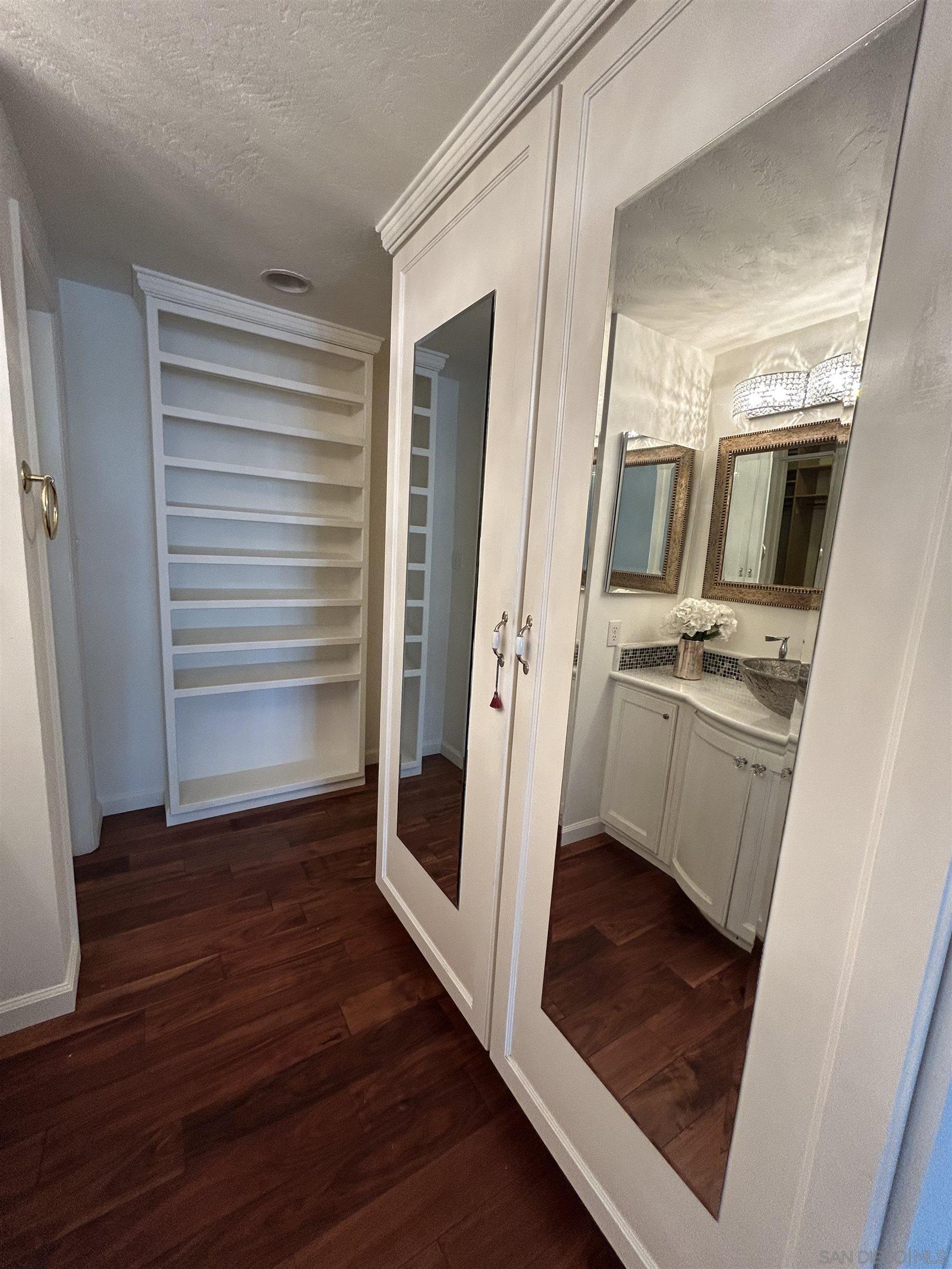 Detail Gallery Image 31 of 40 For 2410  Albatross St  #9,  San Diego,  CA 92101 - 2 Beds | 2 Baths