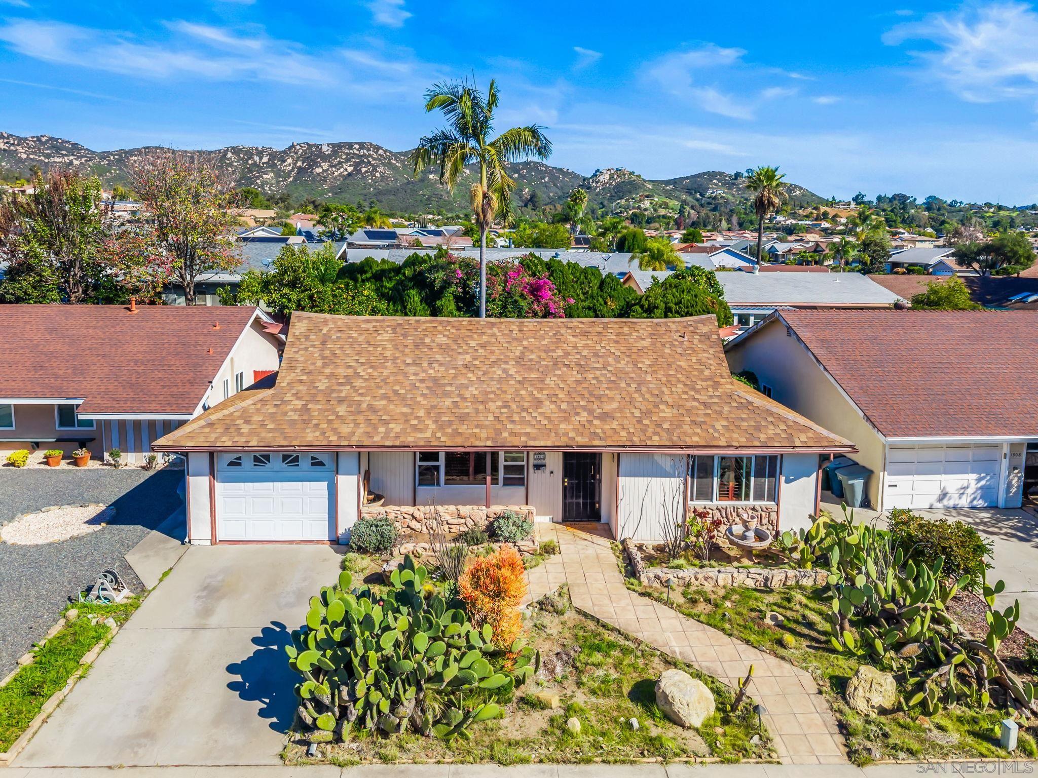 Detail Gallery Image 28 of 36 For 1914  Golden Circle Dr, Escondido,  CA 92026 - 2 Beds | 2 Baths