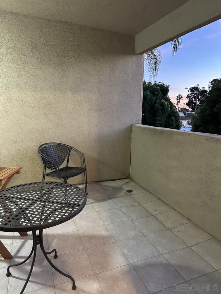 Detail Gallery Image 10 of 27 For 404 N Horne St  D-23, Oceanside,  CA 92054 - 3 Beds | 2 Baths