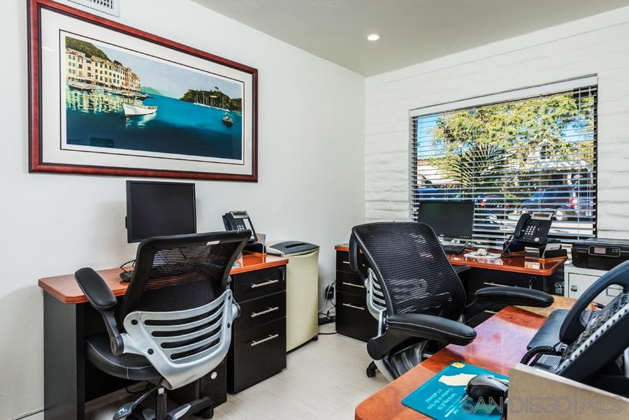 Detail Gallery Image 3 of 12 For 4526-38  Cass Street, San Diego,  CA 92109 - – Beds | – Baths