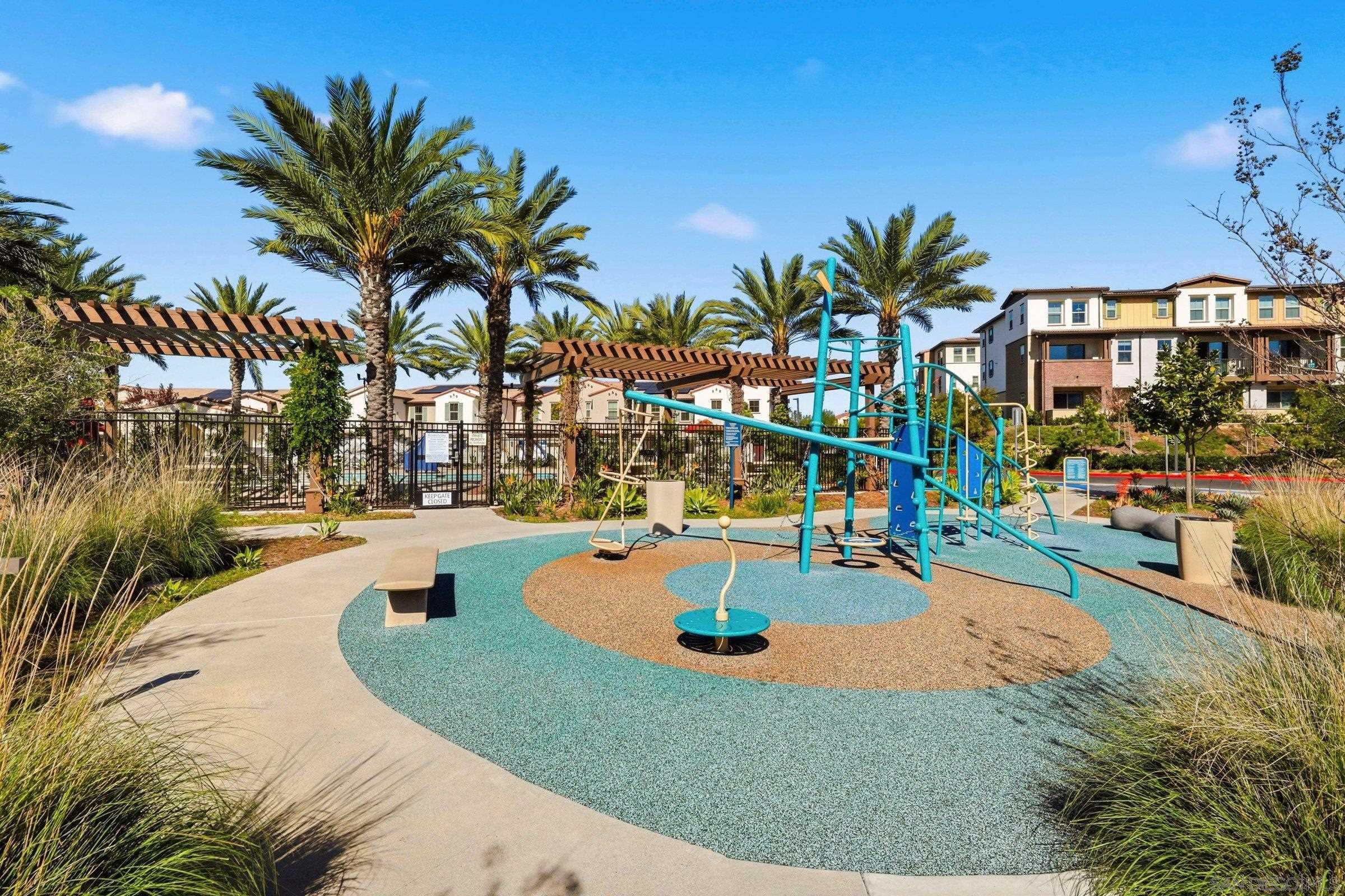 Detail Gallery Image 51 of 53 For 1794  Valley Oak Way, Oceanside,  CA 92056 - 4 Beds | 2/1 Baths