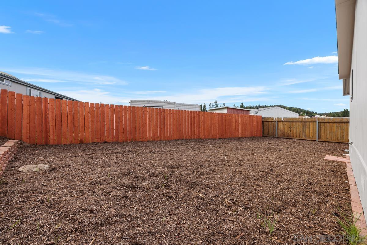 Detail Gallery Image 23 of 26 For 1750  Citracado  #44,  Escondido,  CA 92029 - 3 Beds | 2 Baths