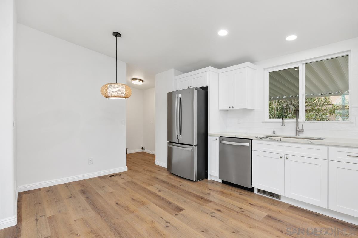 Detail Gallery Image 10 of 26 For 1750  Citracado  #44,  Escondido,  CA 92029 - 3 Beds | 2 Baths