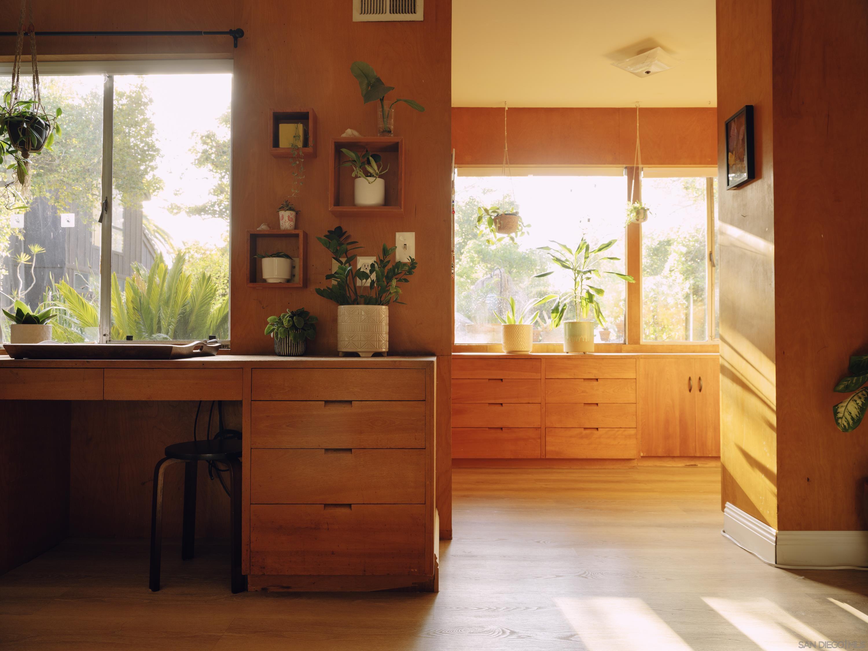 Detail Gallery Image 13 of 35 For 6009  Mimulus, Rancho Santa Fe,  CA 92067 - 8 Beds | 7/2 Baths