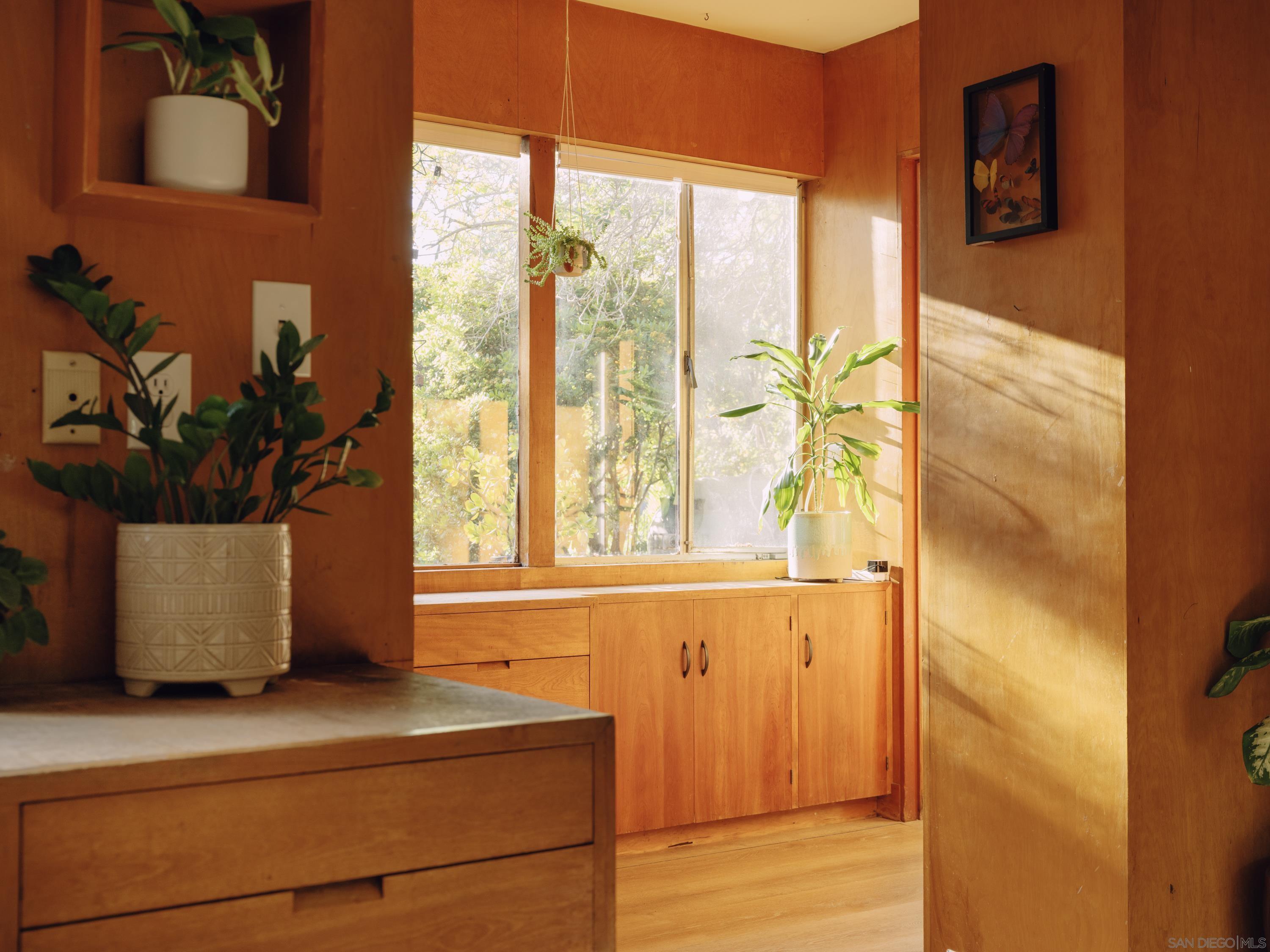 Detail Gallery Image 15 of 35 For 6009  Mimulus, Rancho Santa Fe,  CA 92067 - 8 Beds | 7/2 Baths