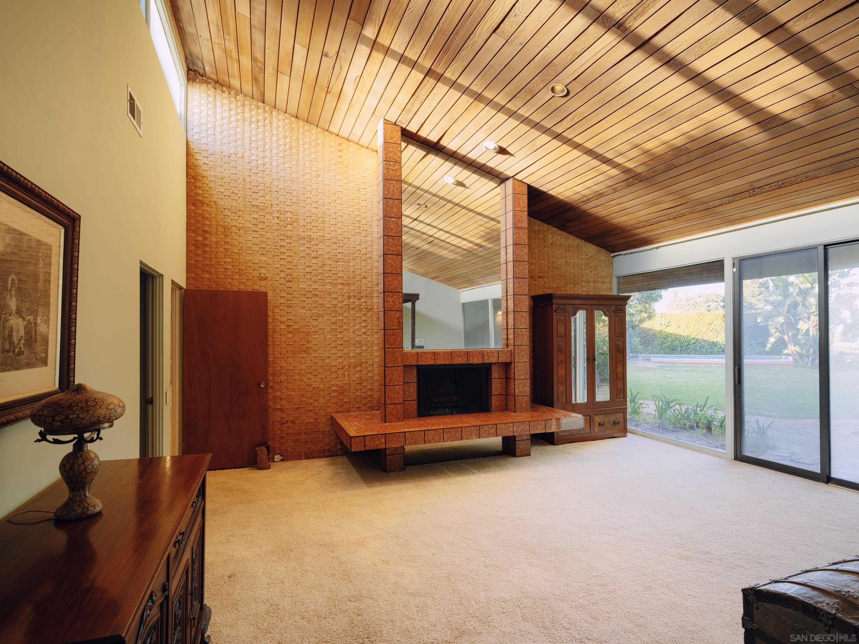 Detail Gallery Image 18 of 35 For 6009  Mimulus, Rancho Santa Fe,  CA 92067 - 8 Beds | 7/2 Baths