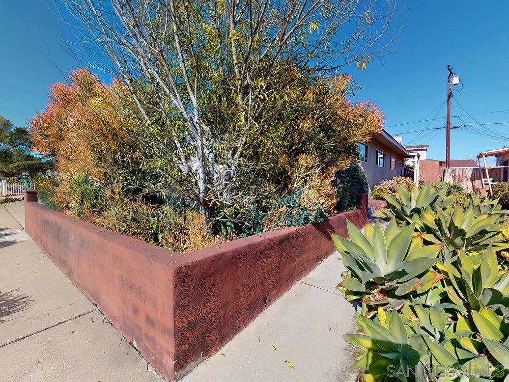 Detail Gallery Image 25 of 39 For 3346-48  Luna Ave., San Diego,  CA 92117 - – Beds | – Baths