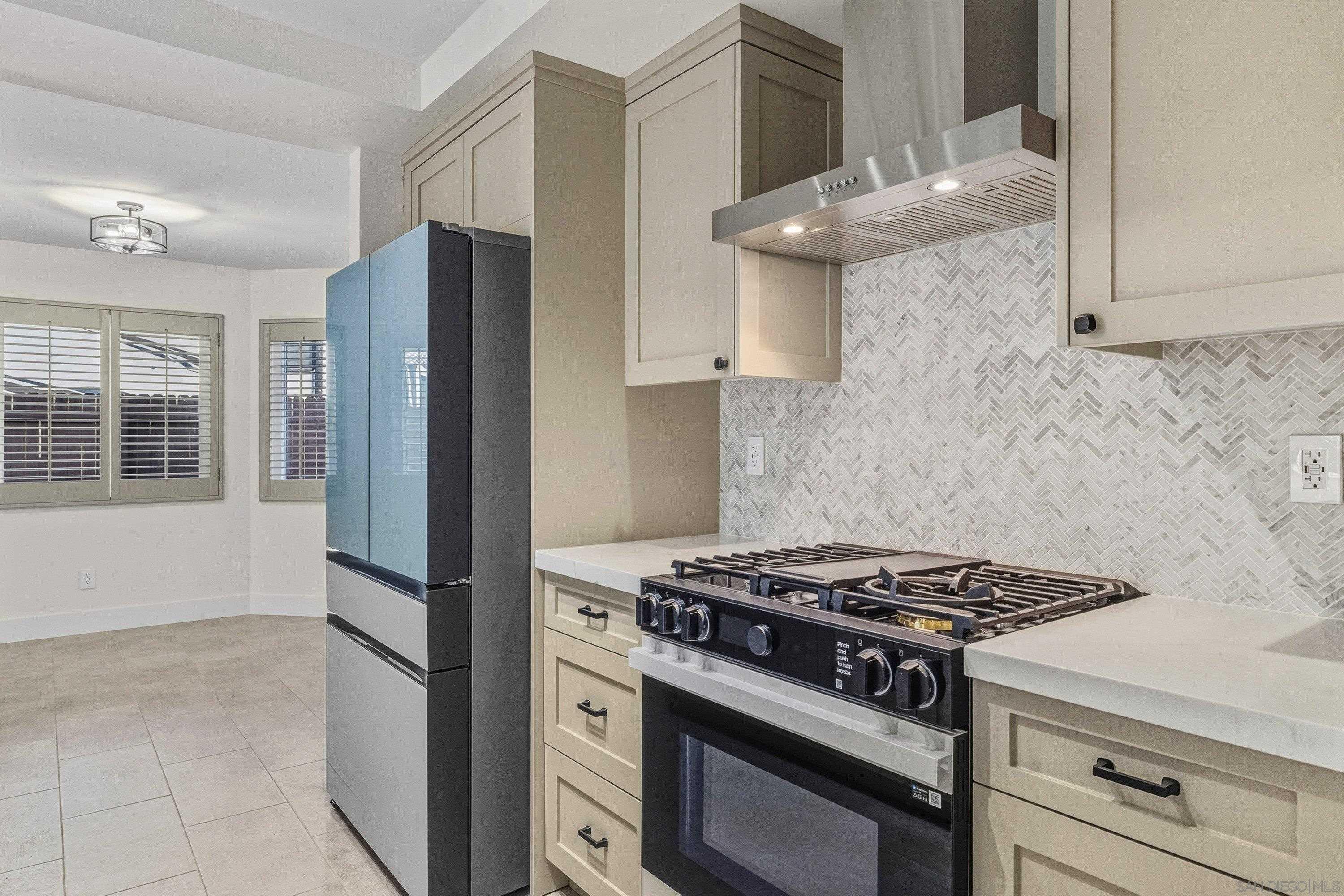 Detail Gallery Image 14 of 59 For 5639  Pony Ct, Oceanside,  CA 92057 - 4 Beds | 2 Baths