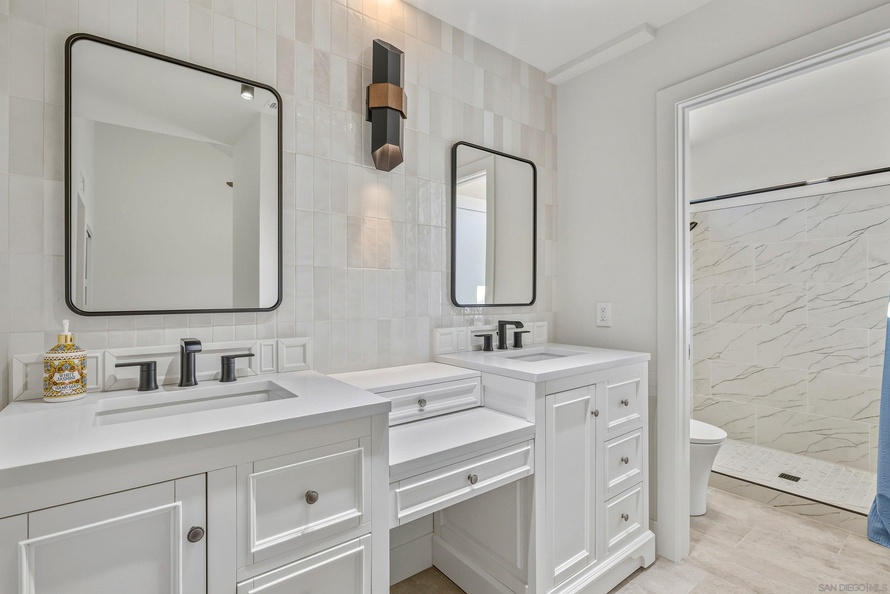 Detail Gallery Image 23 of 59 For 5639  Pony Ct, Oceanside,  CA 92057 - 4 Beds | 2 Baths
