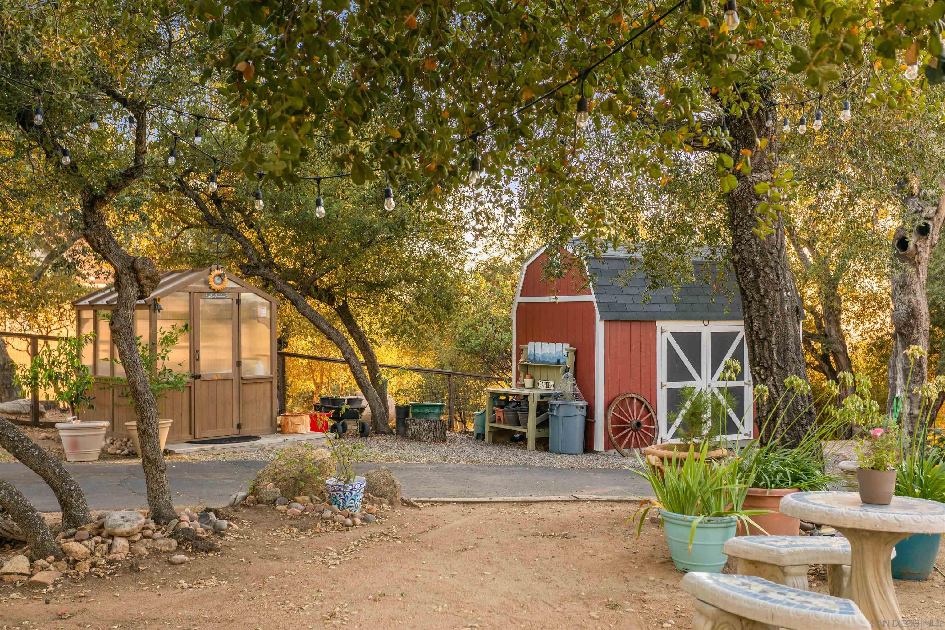 Detail Gallery Image 17 of 67 For 1210  Lakedale Rd., Julian,  CA 92036 - 5 Beds | 3/1 Baths