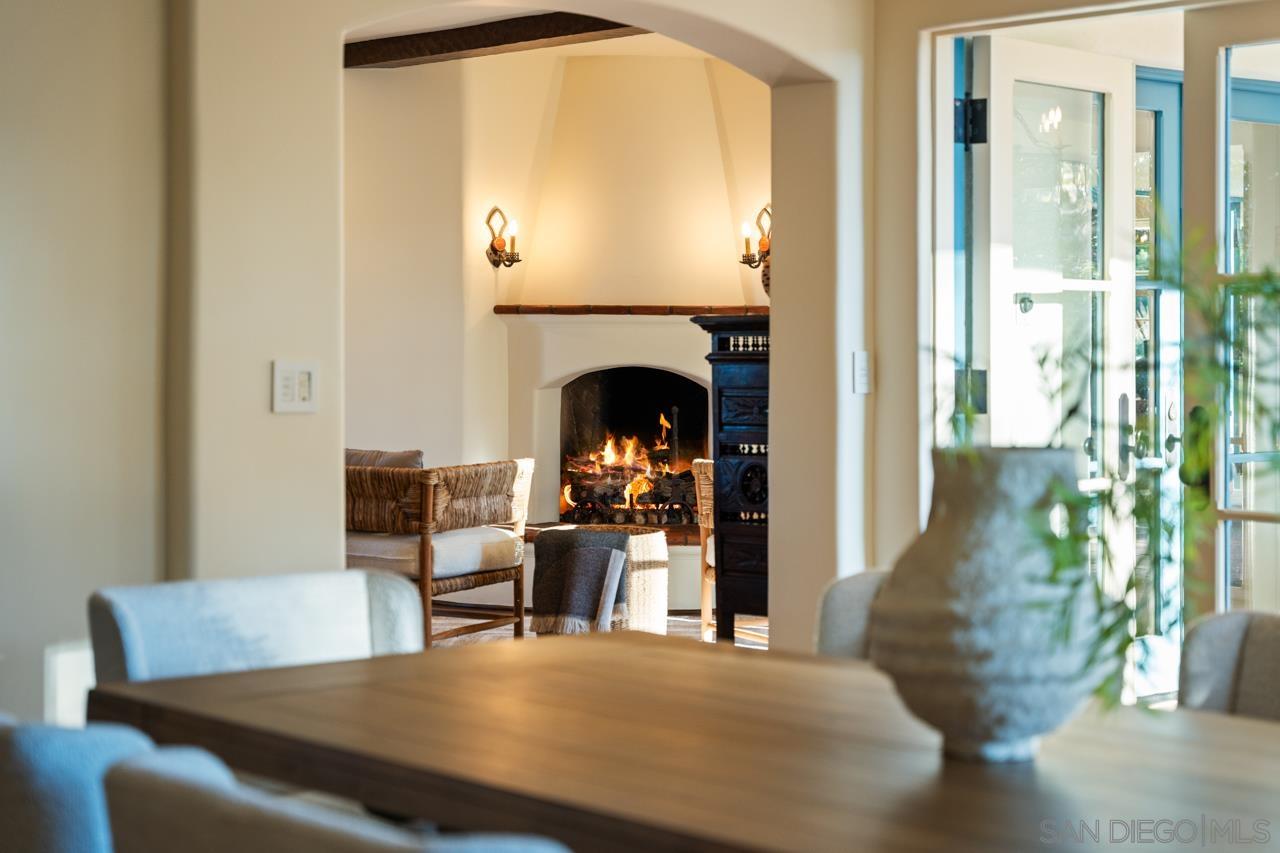 Detail Gallery Image 42 of 75 For 1205  Muirlands Dr, La Jolla,  CA 92037 - 8 Beds | 9/4 Baths