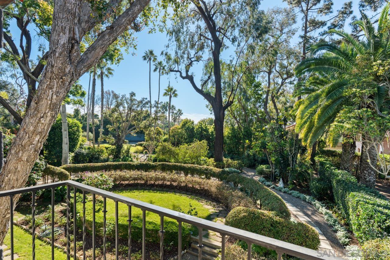 Detail Gallery Image 69 of 75 For 1205  Muirlands Dr, La Jolla,  CA 92037 - 8 Beds | 9/4 Baths