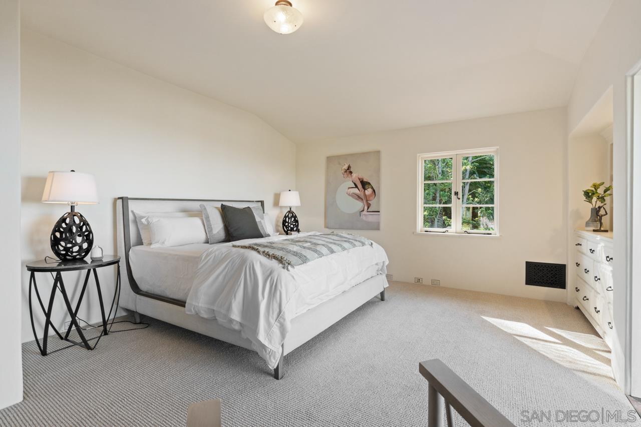 Detail Gallery Image 70 of 75 For 1205  Muirlands Dr, La Jolla,  CA 92037 - 8 Beds | 9/4 Baths