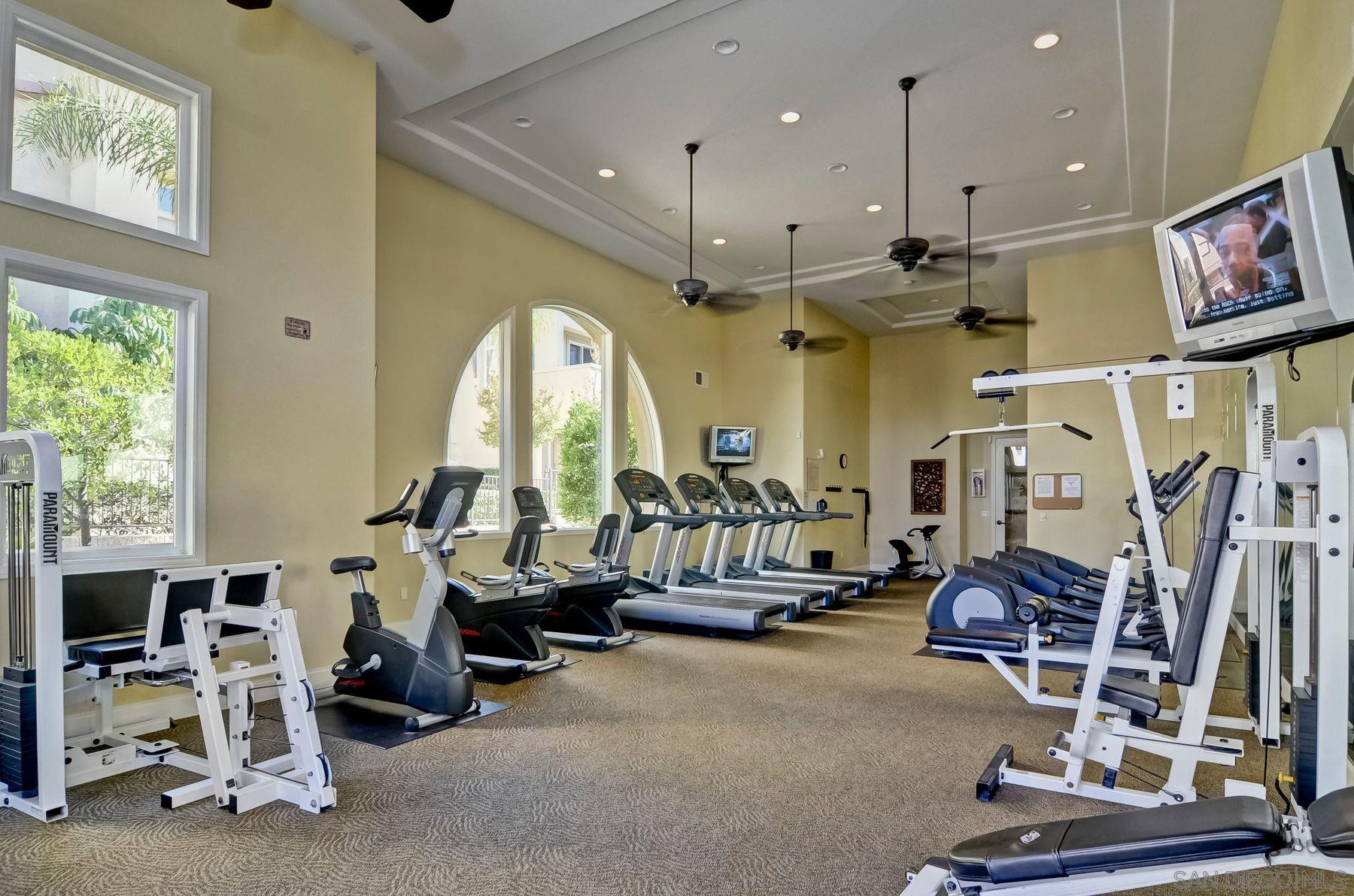 Detail Gallery Image 22 of 27 For 701  Hatfield, San Marcos,  CA 92078 - 3 Beds | 3/1 Baths