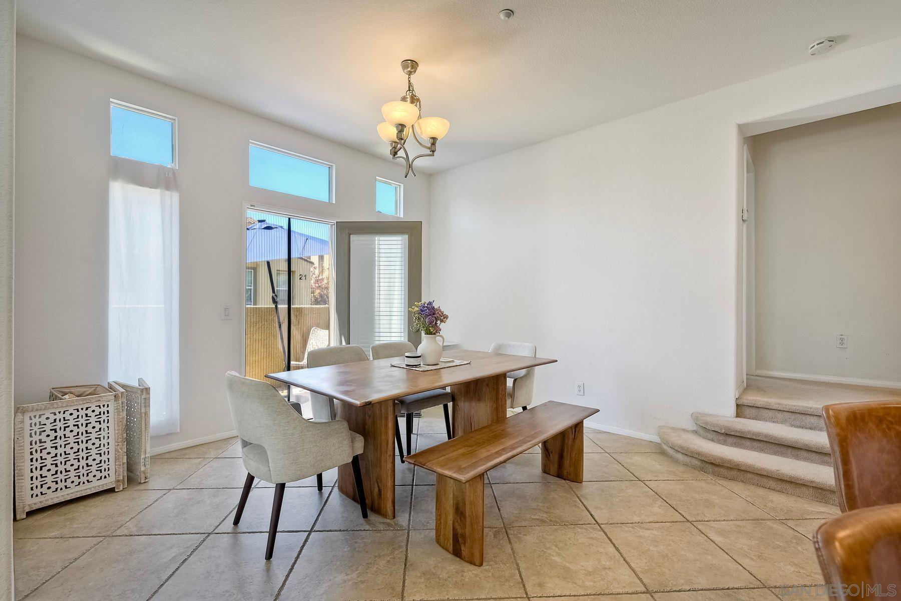 Detail Gallery Image 27 of 27 For 701  Hatfield, San Marcos,  CA 92078 - 3 Beds | 3/1 Baths