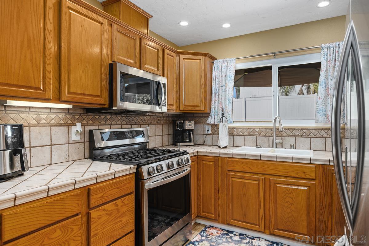 Detail Gallery Image 11 of 28 For 10209  Princess Sarit Way, Santee,  CA 92071 - 2 Beds | 1 Baths