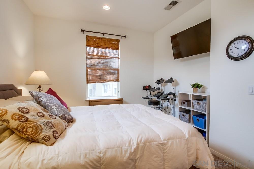 Detail Gallery Image 24 of 51 For 2856  Villas Way, San Diego,  CA 92108 - 2 Beds | 2/1 Baths