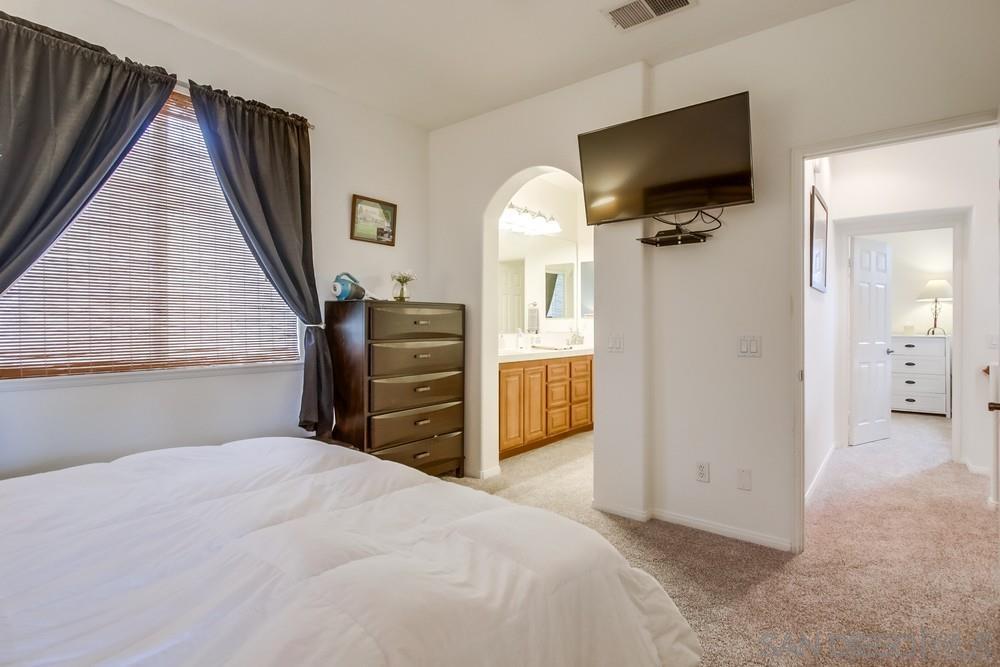 Detail Gallery Image 32 of 51 For 2856  Villas Way, San Diego,  CA 92108 - 2 Beds | 2/1 Baths