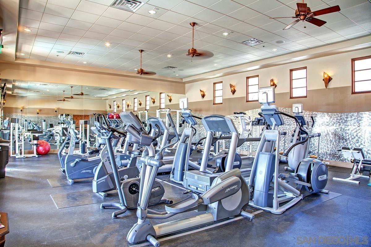 Detail Gallery Image 47 of 51 For 2856  Villas Way, San Diego,  CA 92108 - 2 Beds | 2/1 Baths