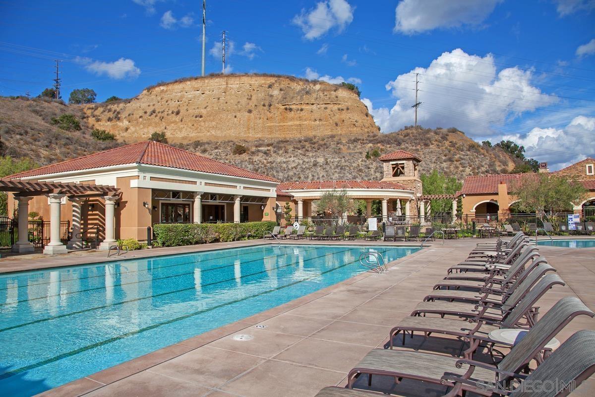 Detail Gallery Image 48 of 51 For 2856  Villas Way, San Diego,  CA 92108 - 2 Beds | 2/1 Baths