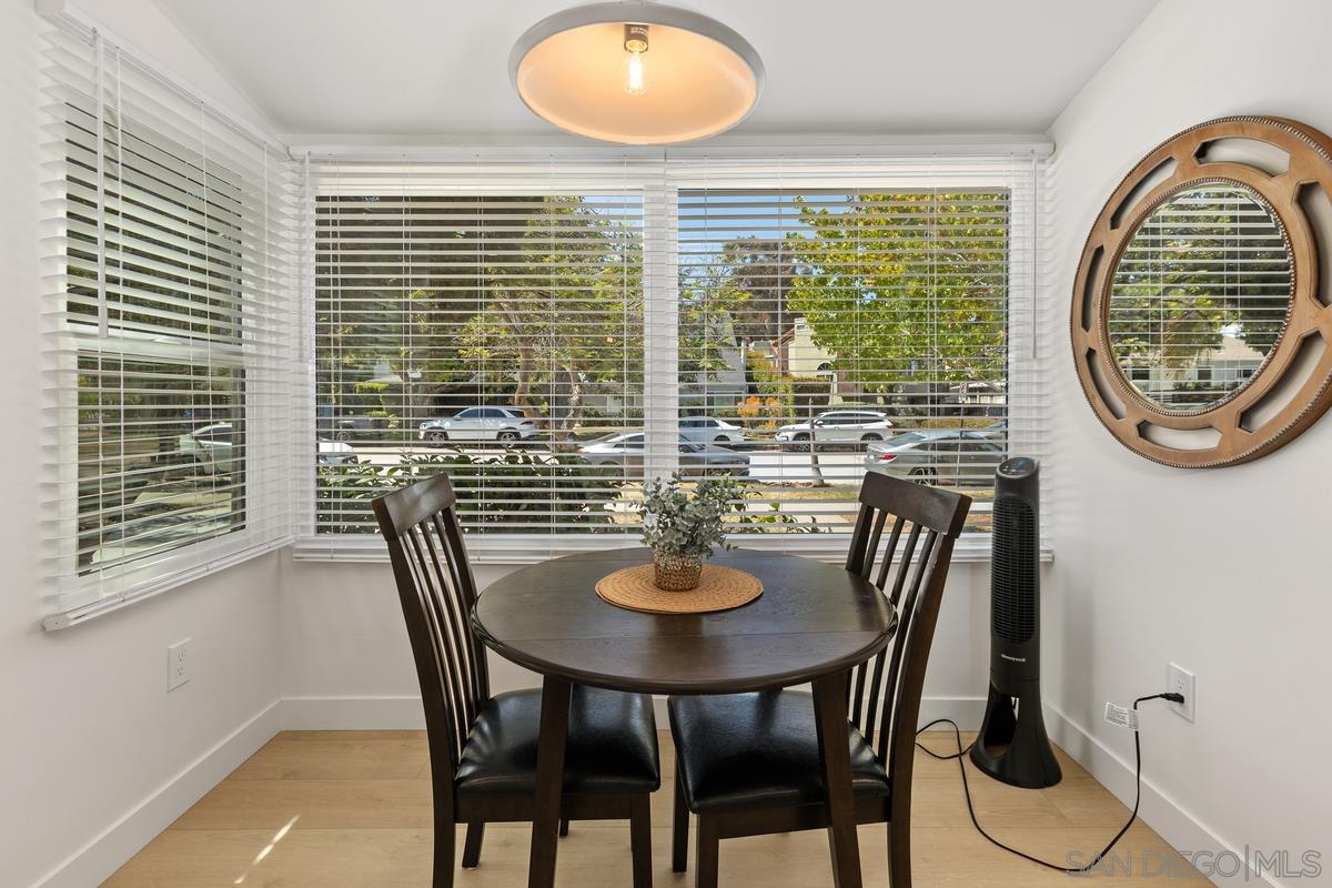 Detail Gallery Image 7 of 17 For 1743  Reed, San Diego,  CA 92109 - 2 Beds | 2 Baths