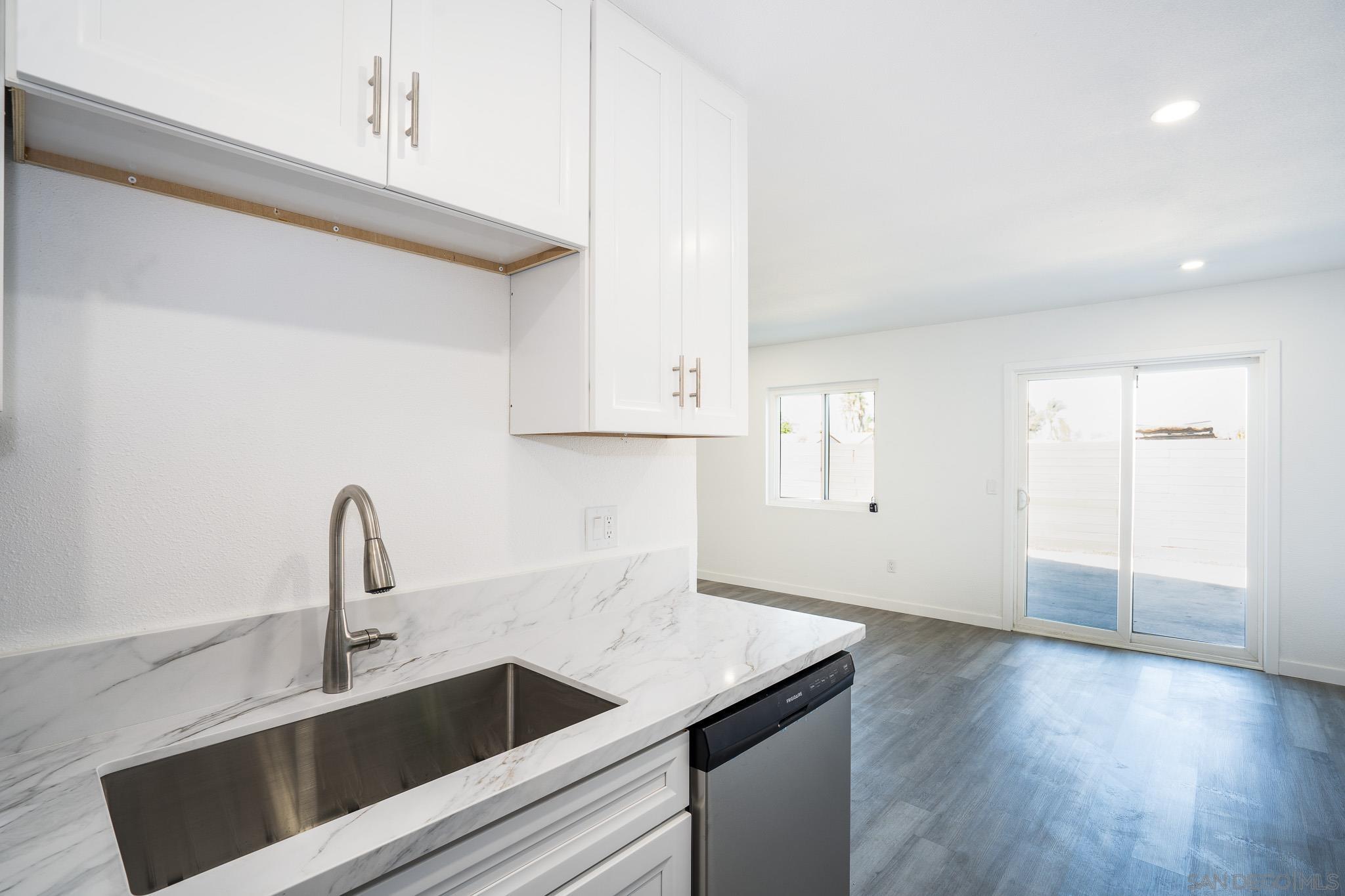 Detail Gallery Image 19 of 38 For 956 S 45th St, San Diego,  CA 92113 - 3 Beds | 2 Baths