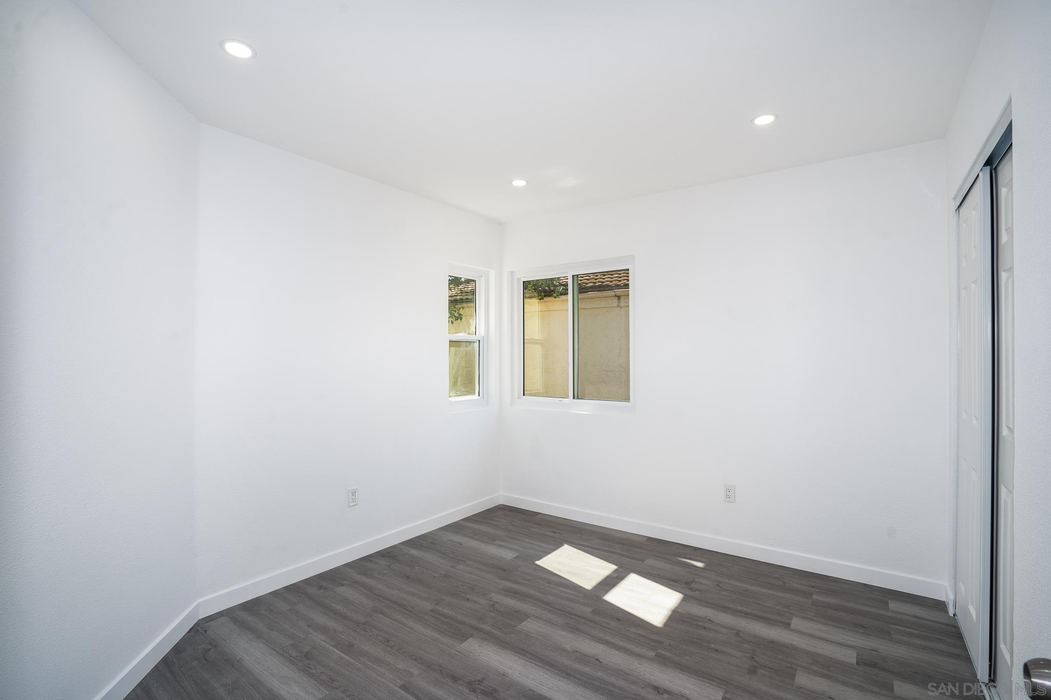 Detail Gallery Image 30 of 38 For 956 S 45th St, San Diego,  CA 92113 - 3 Beds | 2 Baths