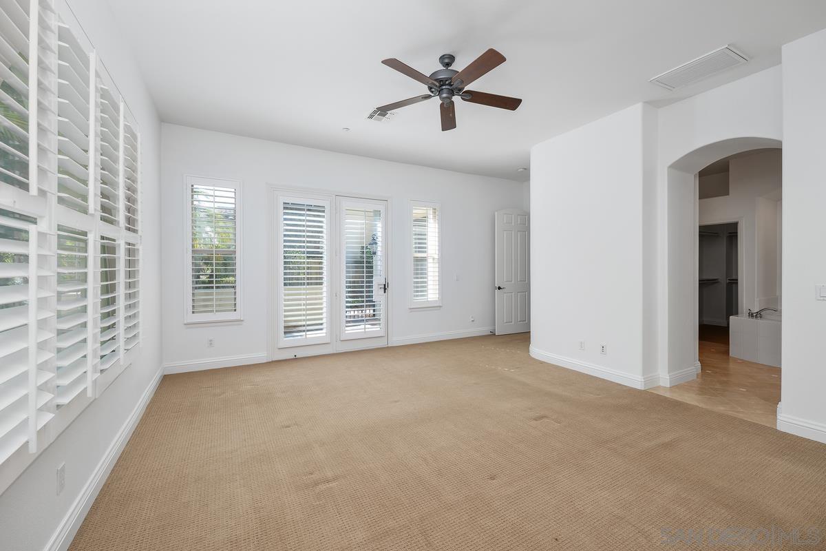 Detail Gallery Image 12 of 33 For 14694  via Monteverde, San Diego,  CA 92127 - 4 Beds | 3/1 Baths