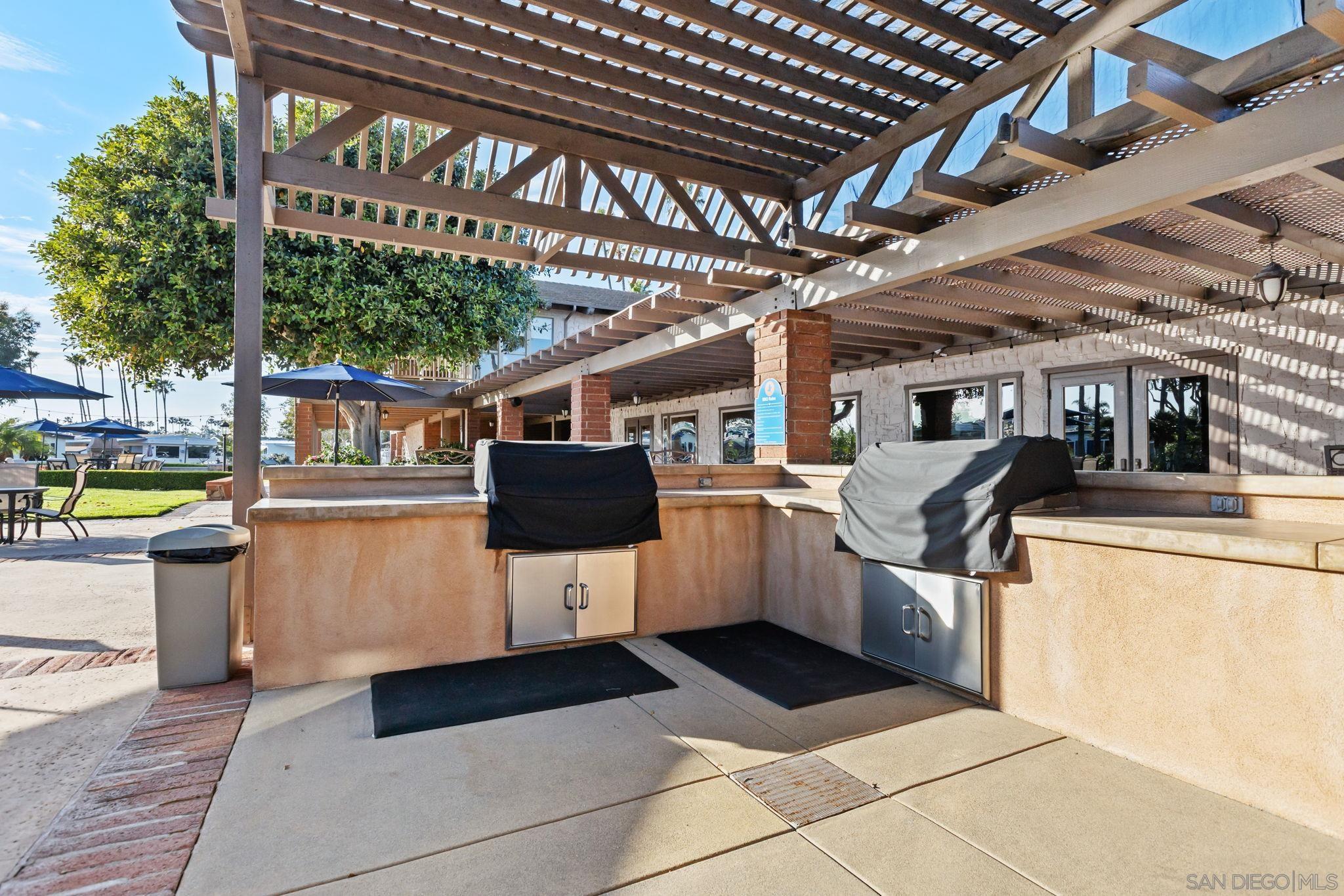 Detail Gallery Image 32 of 45 For 7326  San Bartolo  #220,  Carlsbad,  CA 92011 - 2 Beds | 2 Baths